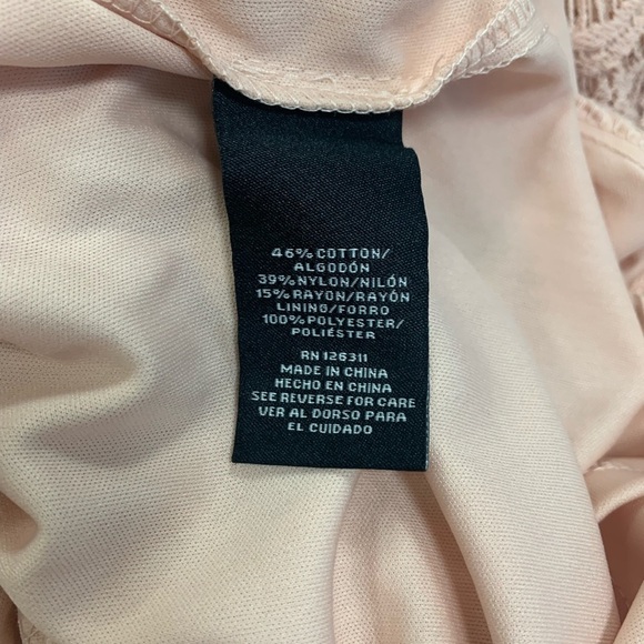 RN Studio by‎ RonniNicole Pink Peach Lace Dress Size 6 - Picture 5 of 11